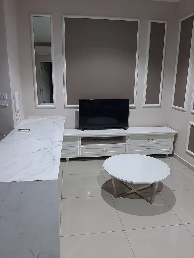 Parisien Tower I City Studio 390k FF - photo 2