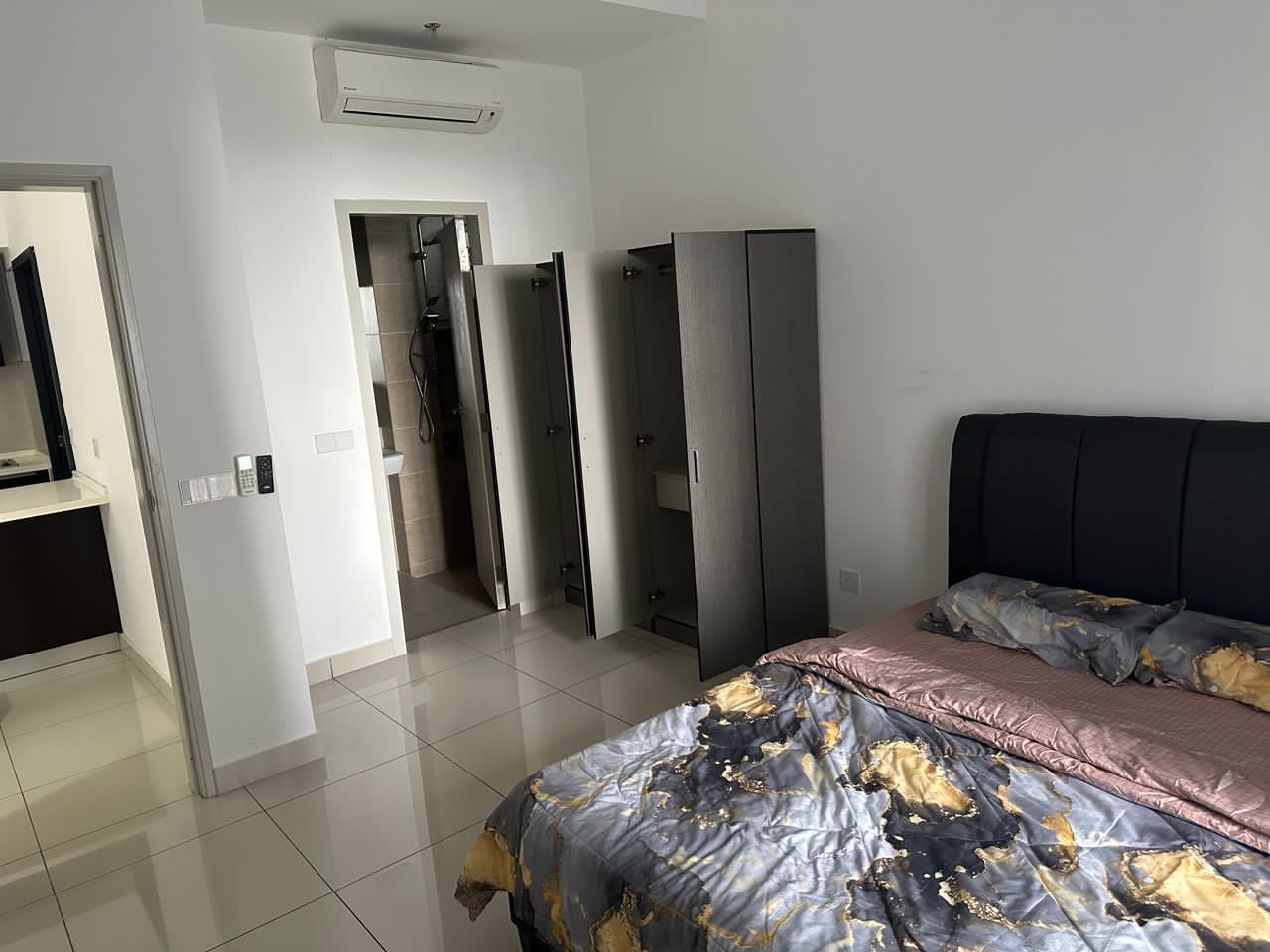 Setia City 2plus1 bed 2 bath 985sf FF 2800 - photo 8