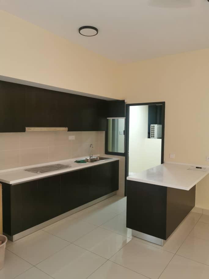 Setia City 2plus1 bed 2 bath 985sf PF 2300 - photo 2