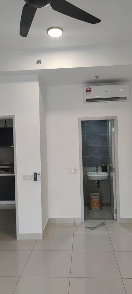 Setia City 2plus1 bed 2 bath 985sf PF 2400 - photo 3