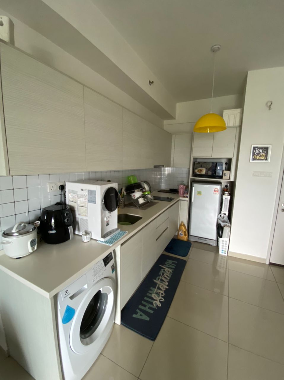 iSOHO iCITY 658sf 2 bed 1 bath PF - photo 3