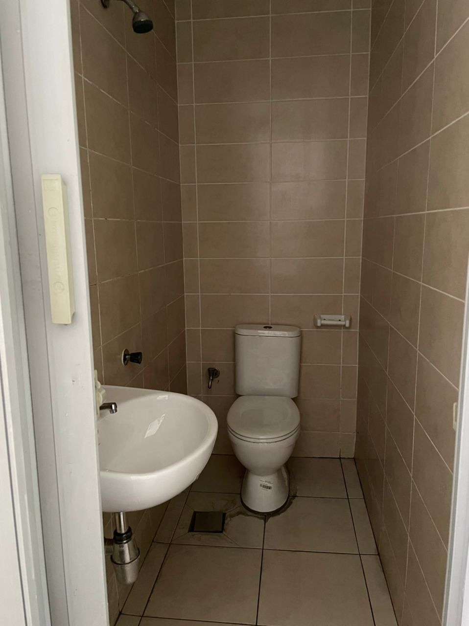 I Residence I City 1350sf 3 bed 3 bath PF 680k - photo 3