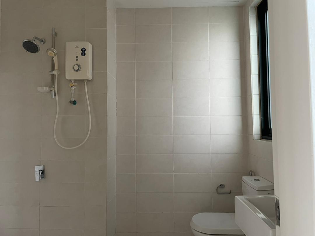 I Residence I City 1350sf 3 bed 3 bath PF 680k - photo 10