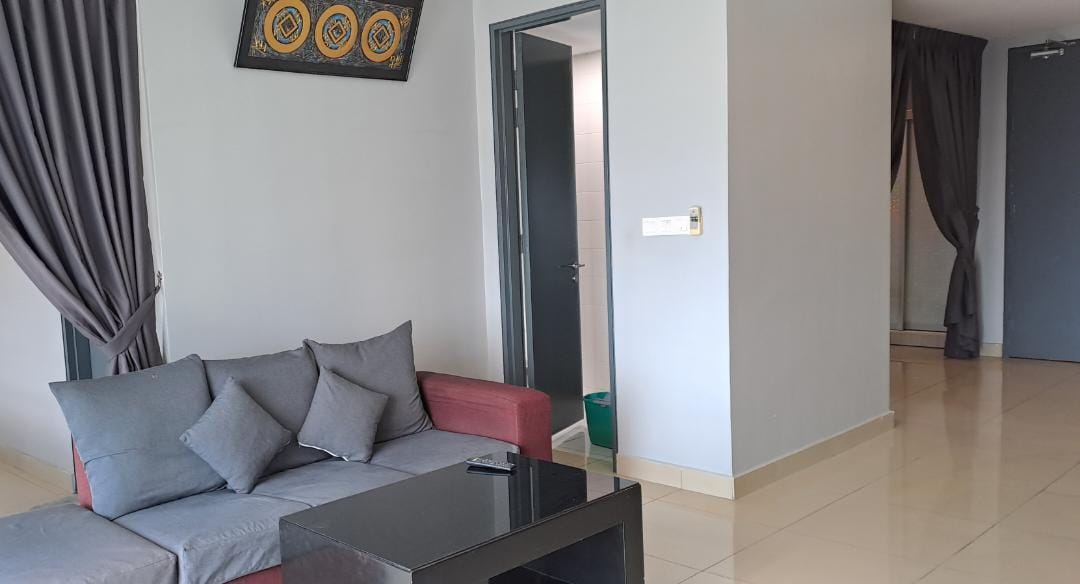 Trefoil Setia Alam Studio 788sf FF 2300 - photo 8