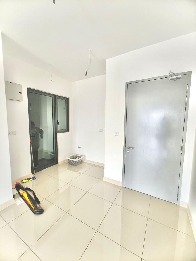 Aster Green 3 bed 2 bath sell 600k - photo 2