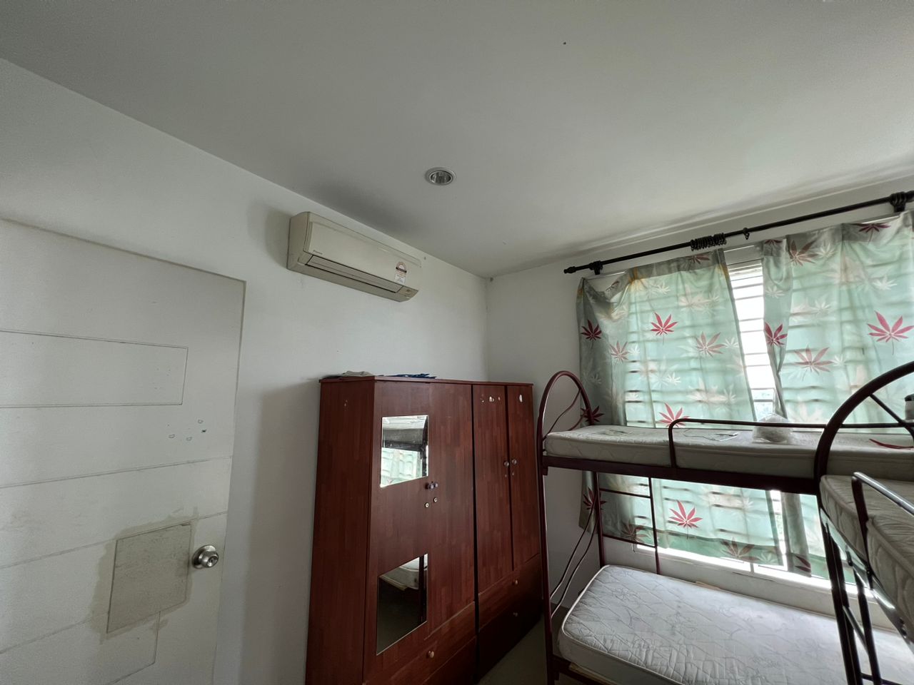 Menara U2 Studio 450sf FF RM1500 - photo 2