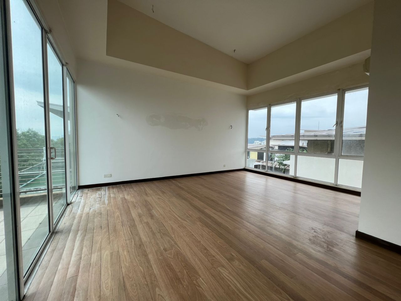 Skyville Semi D 2nhalf storey - photo 4