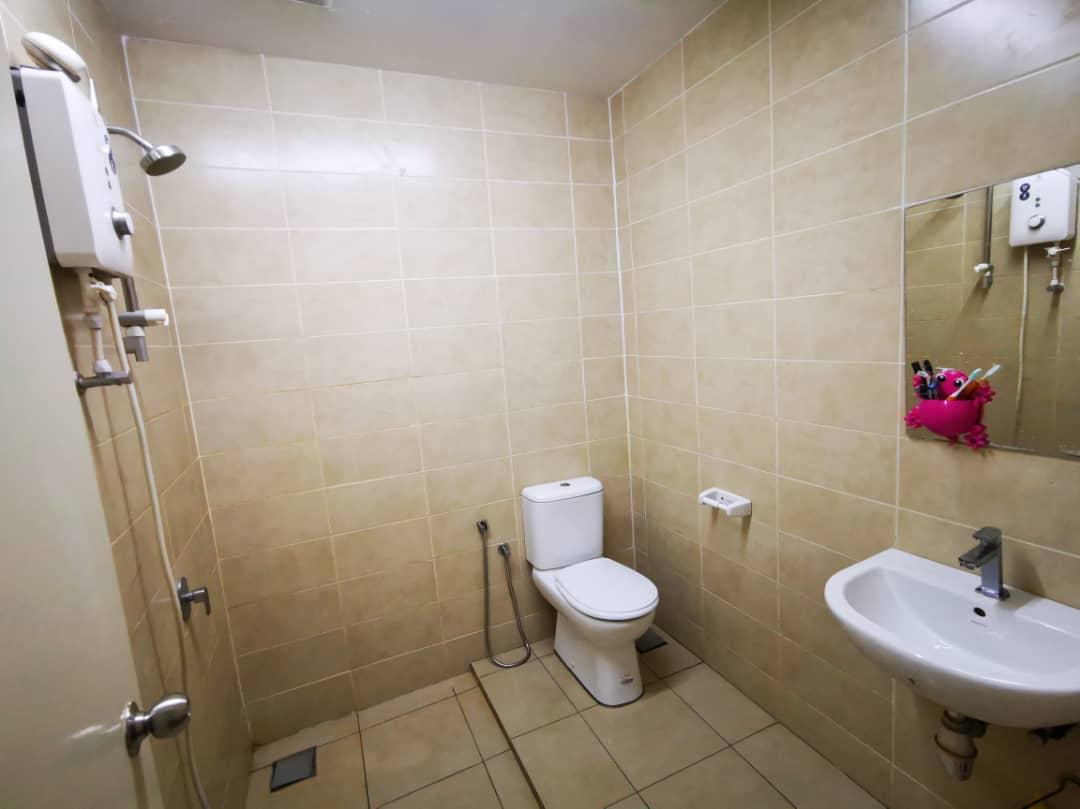 I Residence I City 1270sf FF 2R2B - photo 2