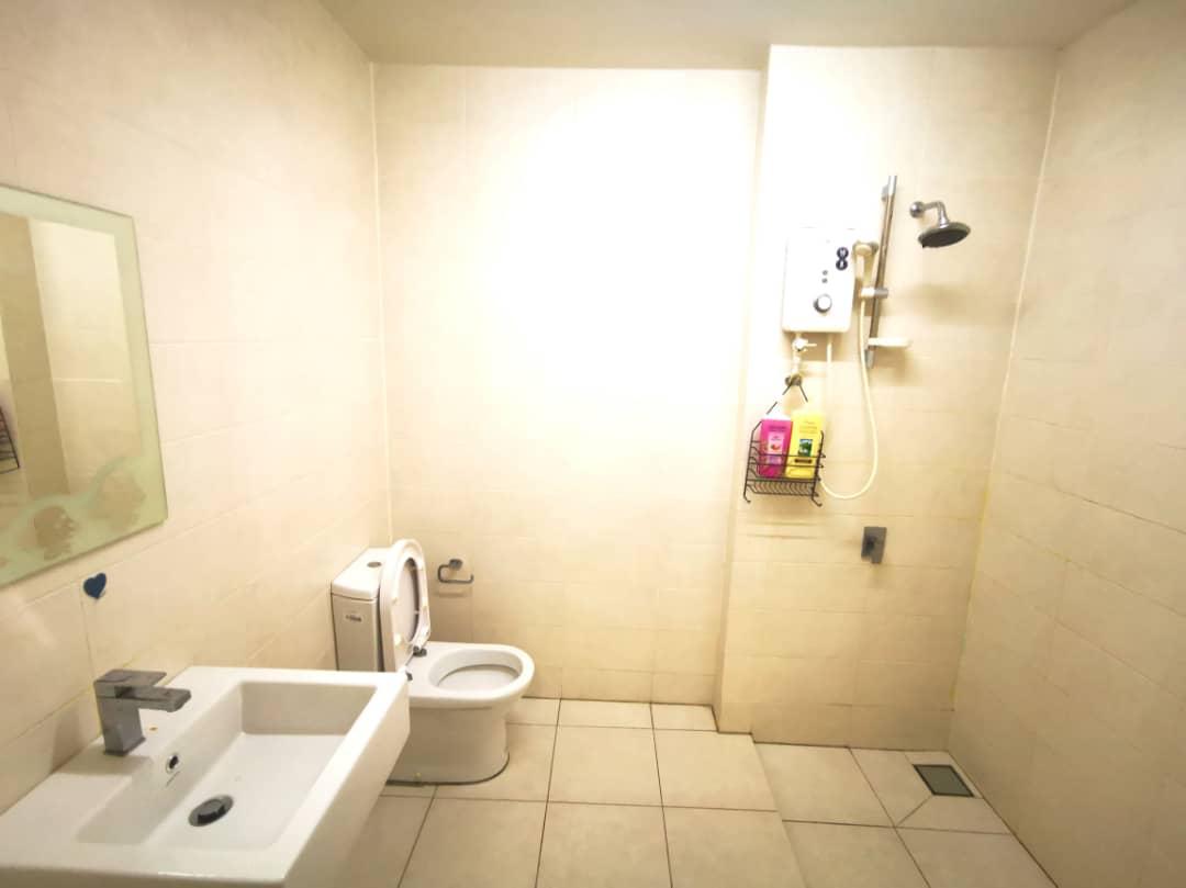 I Residence I City 1270sf FF 2R2B - photo 5