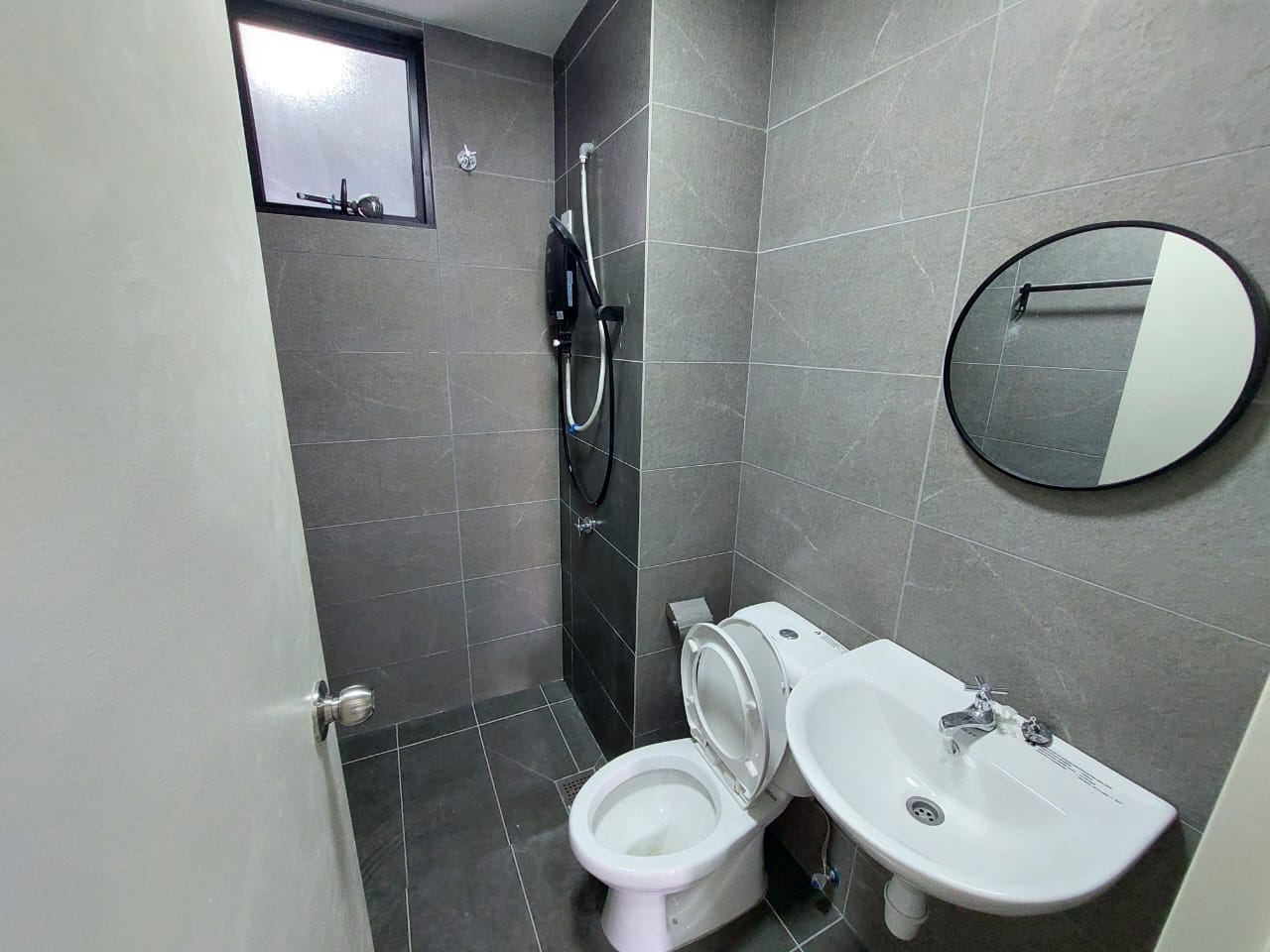 Maxim Majestic 2R2B 1500 PF - photo 10