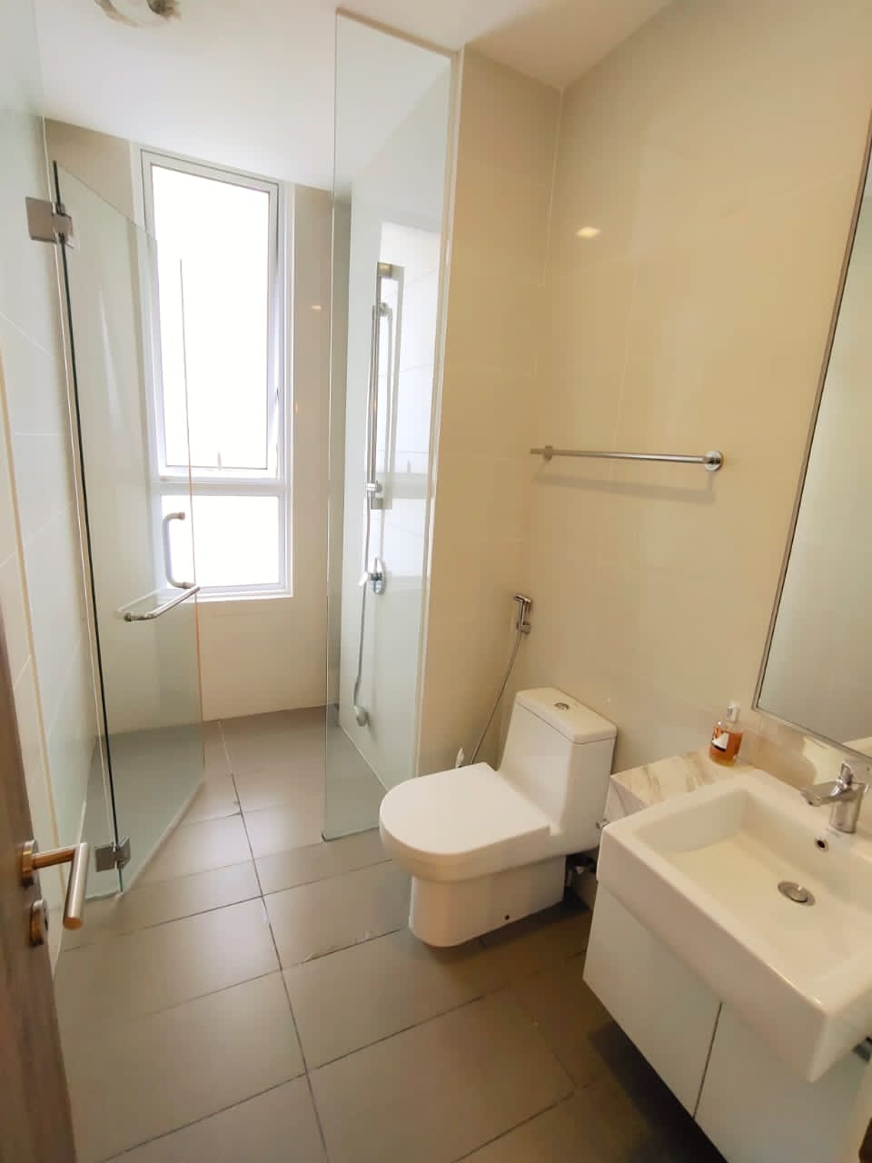 M Suites 1529sf 3R Sell - photo 2