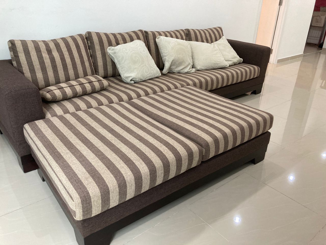 Binjai 8 Soho 761sf 1R2B 750k - photo 2