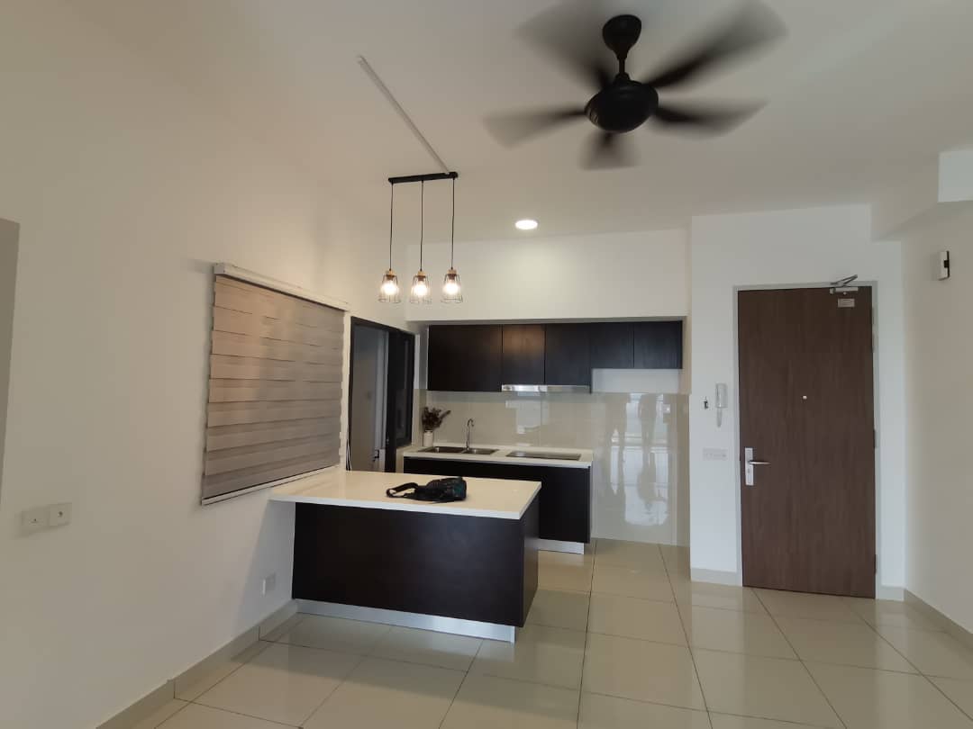 Setia City 2plus1 bed 2 bath 985sf PF 2200 - photo 3