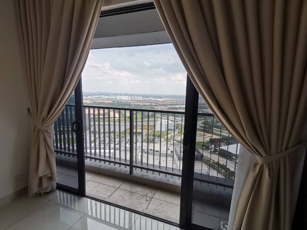 Setia City 2plus1 bed 2 bath 985sf PF 2200 - photo 7