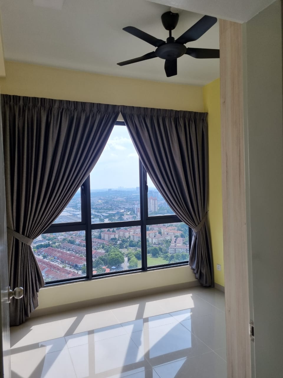 Amani Puchong 3R2B Corner 850sf PF 2300 - photo 4
