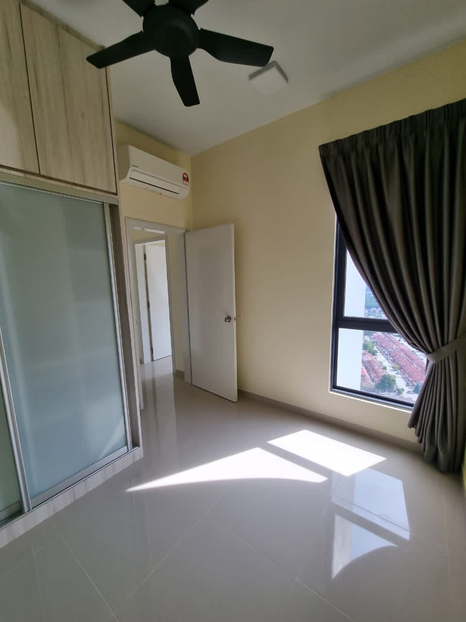 Amani Puchong 3R2B Corner 850sf PF 2300 - photo 11