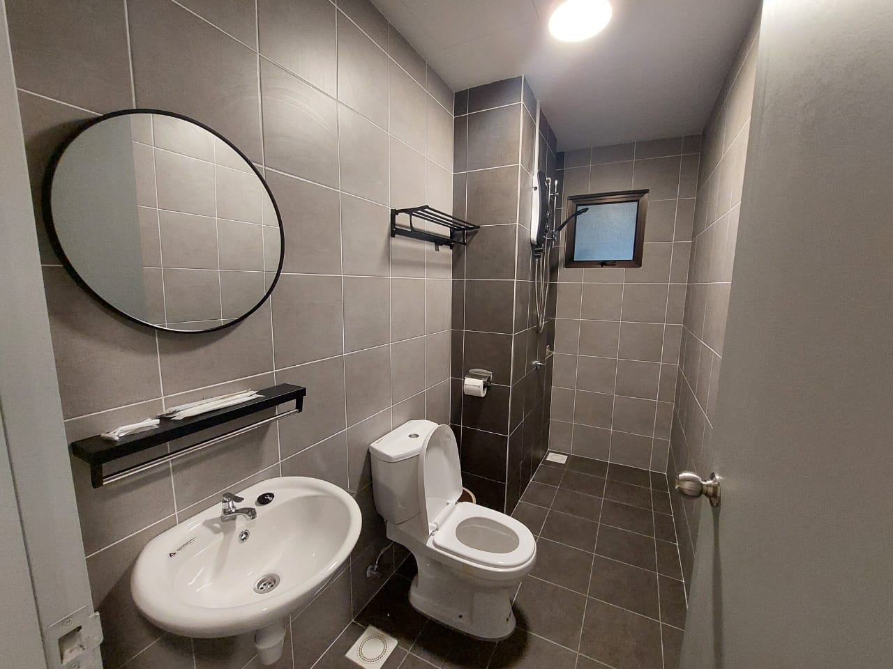 Netizen Cheras 2R2B 969sf FF - photo 3