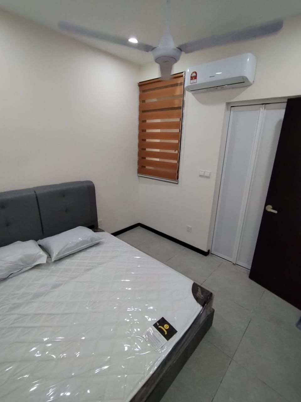Neu Suites 2R2B 430sf 2000 - photo 4