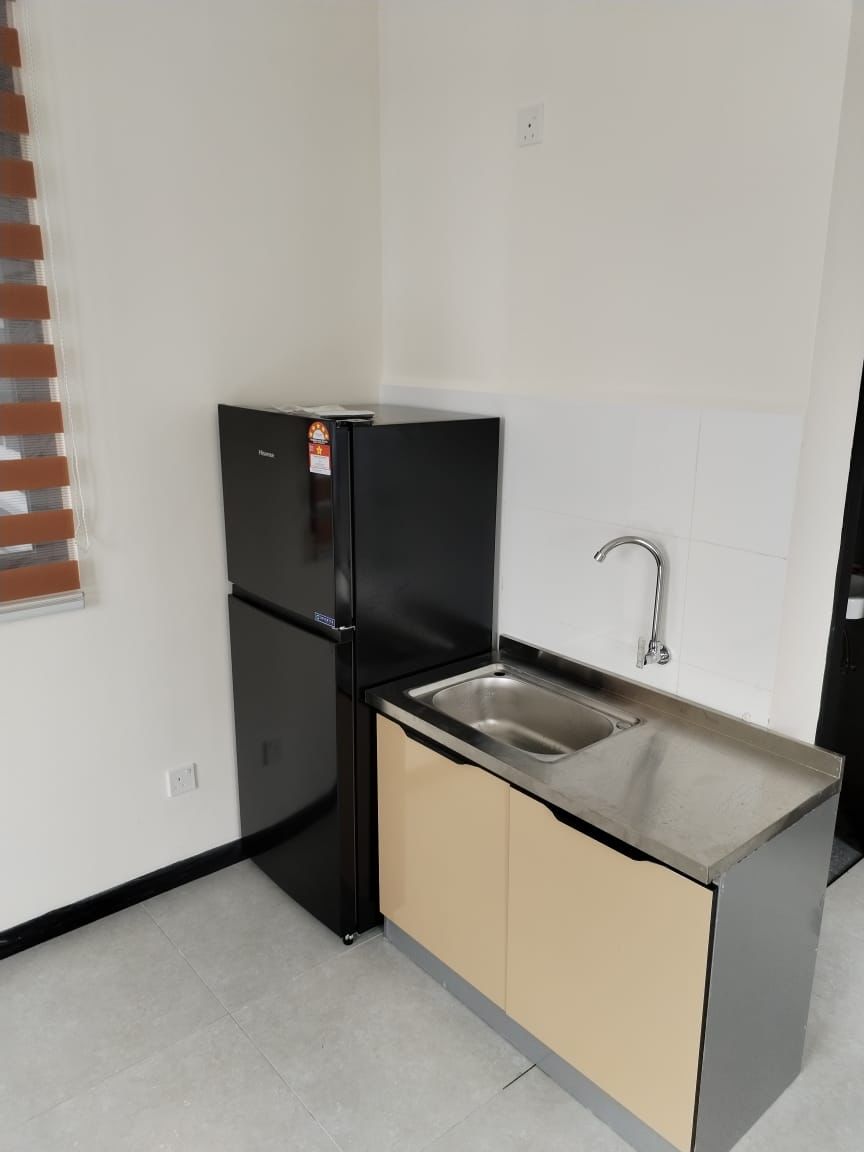 Neu Suites 2R2B 430sf 2000 - photo 5