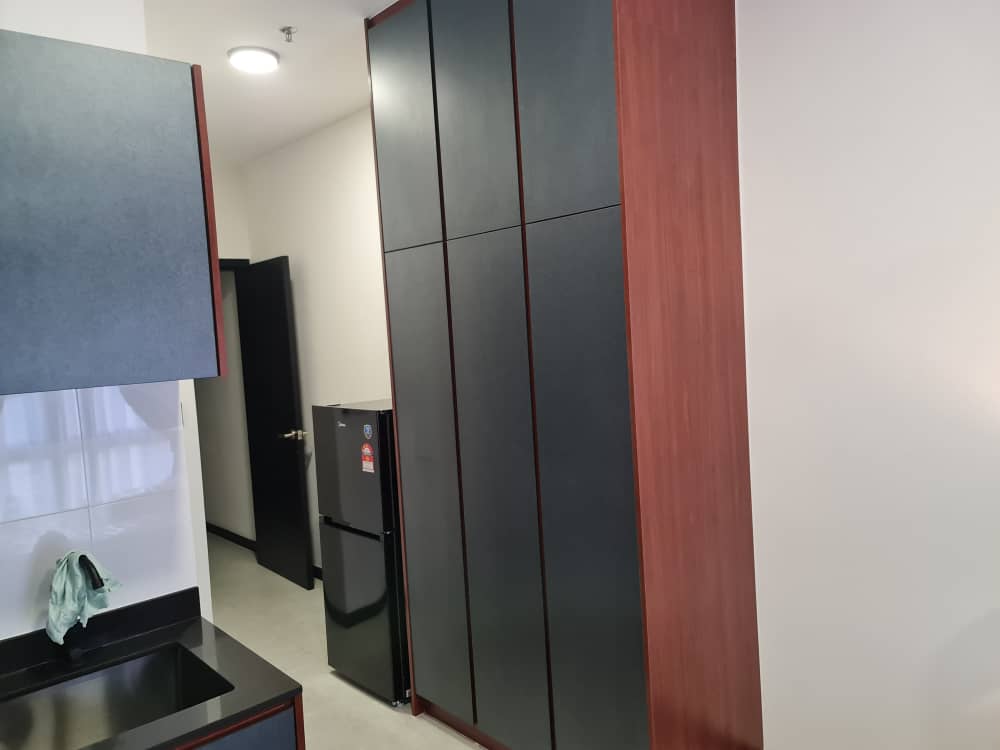 Neu Suites 2R2B 430sf 1800 - photo 2