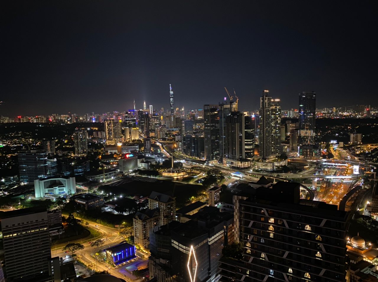 Southlink Residence 829sqft 3b FF For Rent - photo 9