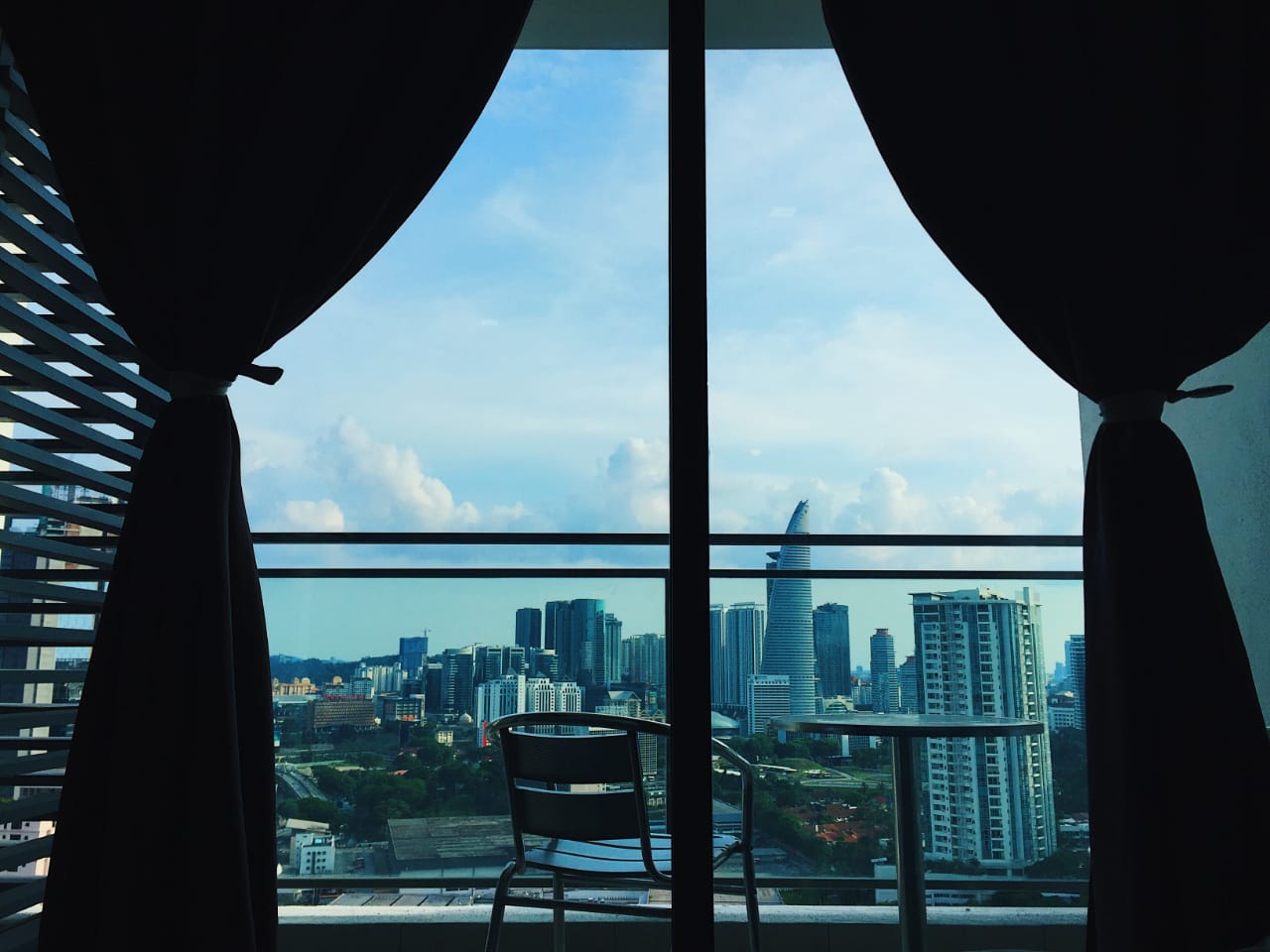 Nadi Bangsar studio 1076 sqft Rent - photo 3