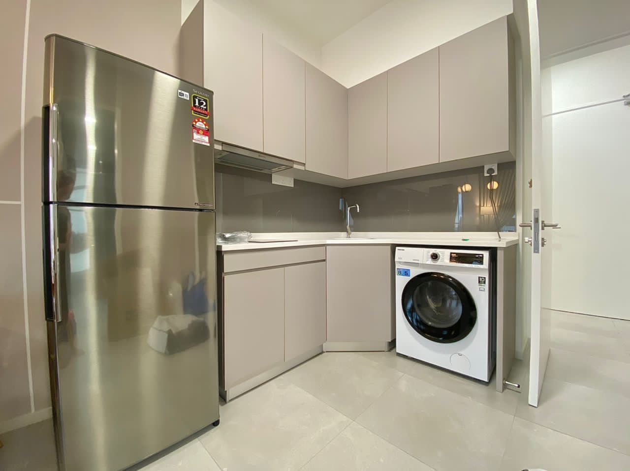 Goodwood Residence 2b 700 sqft - photo 6