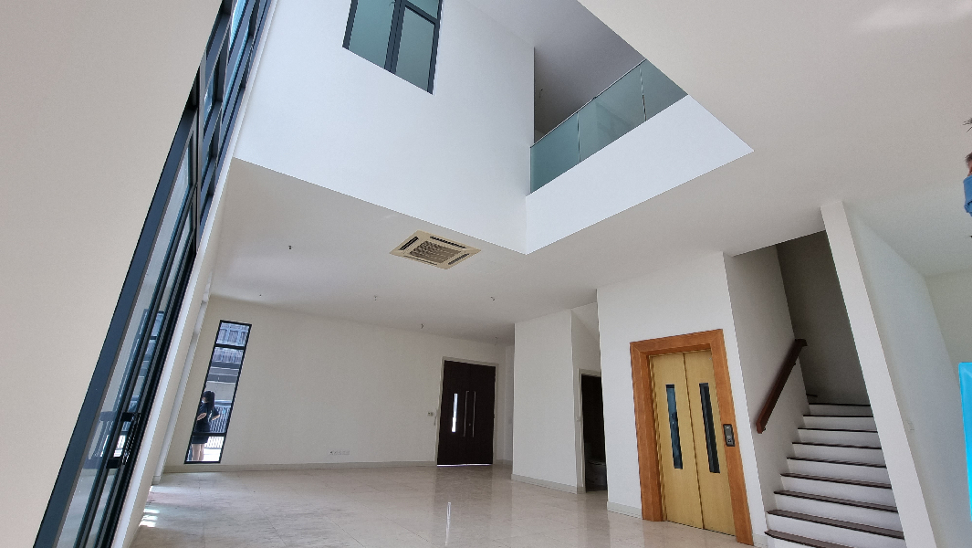 New 3 Storey Zero Lot Bungalow Damansara Perdana next to Bandar Utama - photo 3