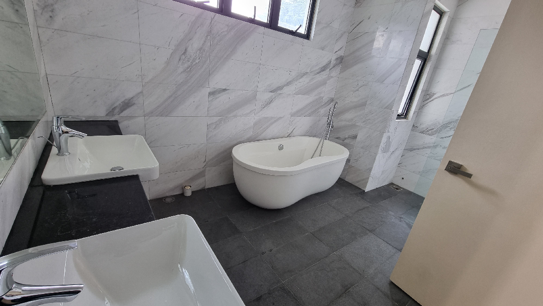 New 3 Storey Zero Lot Bungalow Damansara Perdana next to Bandar Utama - photo 4