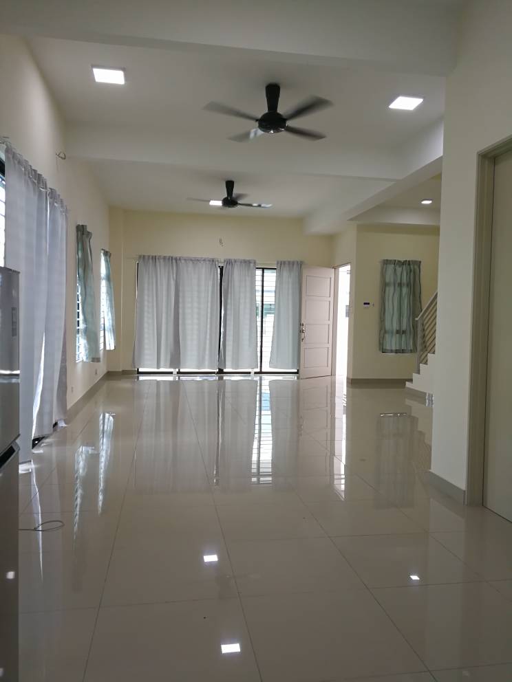 Glomac Lakeside Residence - photo 4