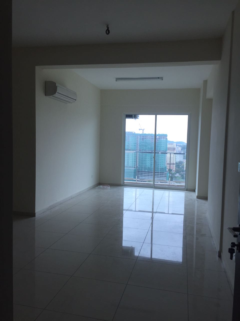 Straits Garden Condominium - photo 3