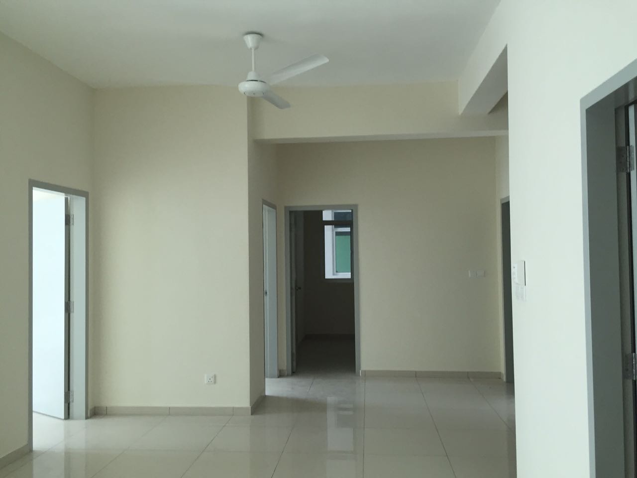 Straits Garden Condominium - photo 4
