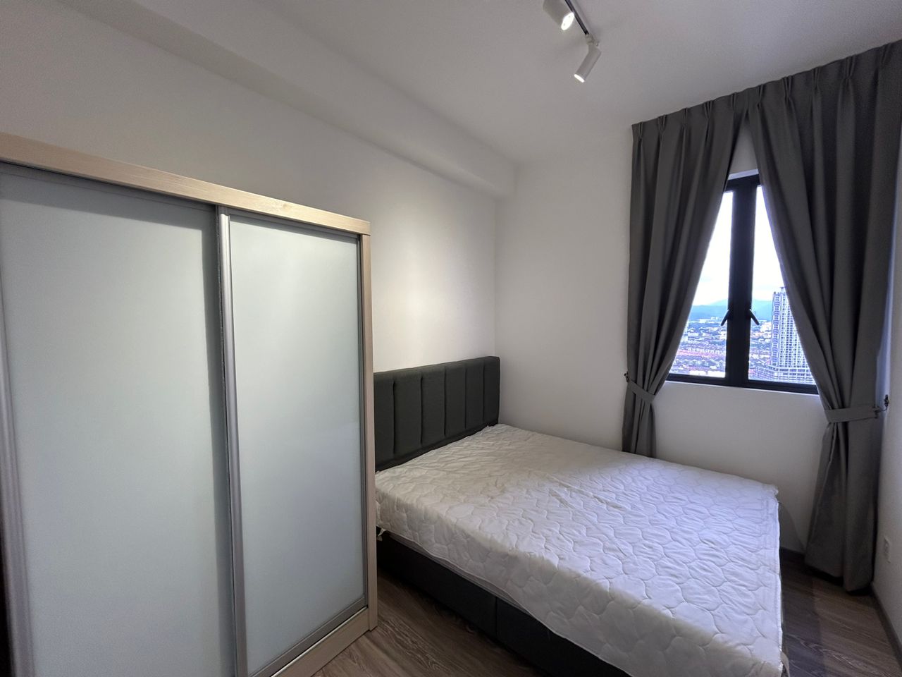 United Point, Segambut - photo 5