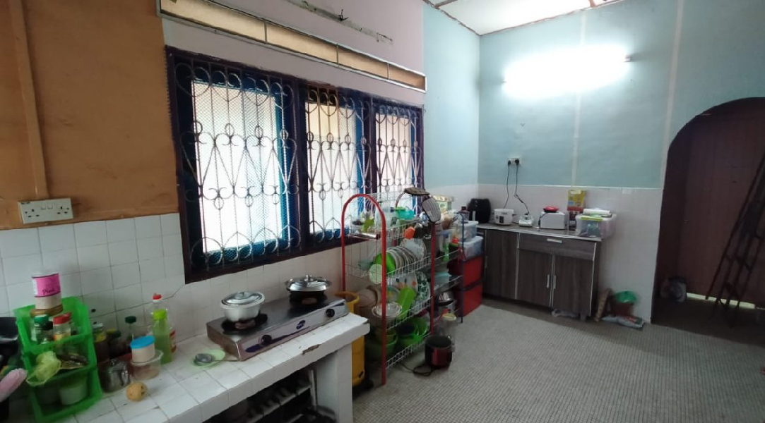 Semi D Jalan Pasir Putih Ipoh Perak - photo 6