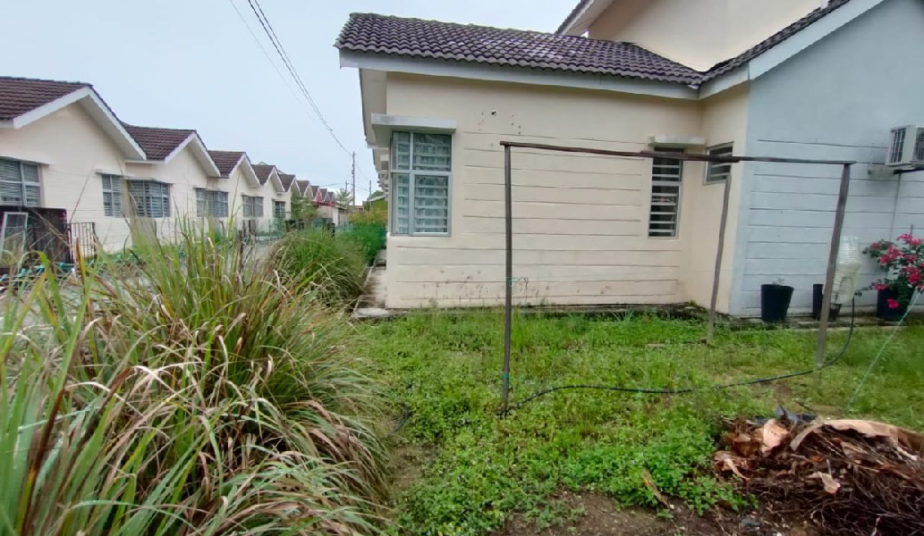 Taman Puncak Iskandar - photo 2