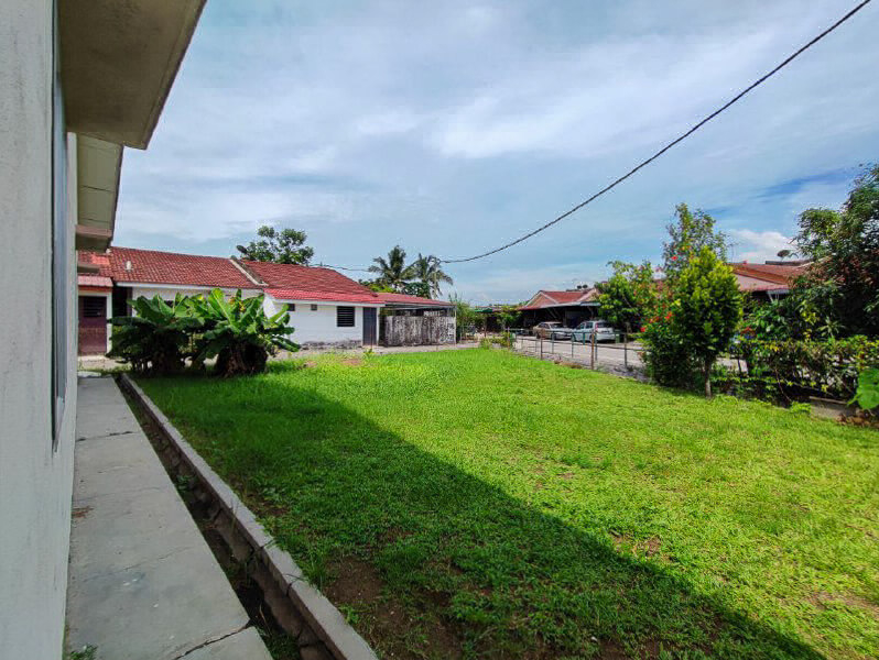[CORNER LOT OPEN FACING] TERES SETINGKAT UNTUK DIJUAL DI DESA CHEMOR IMPIAN - photo 3