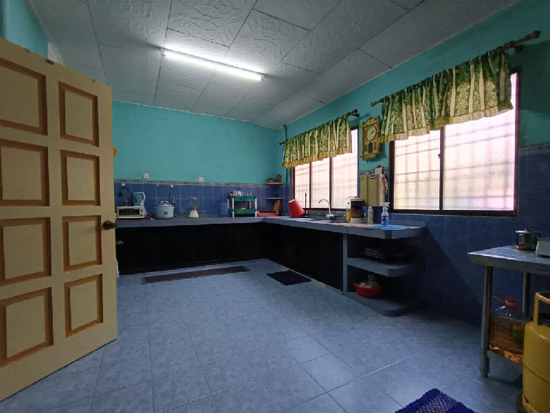 RUMAH FREEHOLD DI TAMAN SERI DESA, JALAN KUALA KANGSAR , IPOH UNTUK DIJUAL  - photo 6