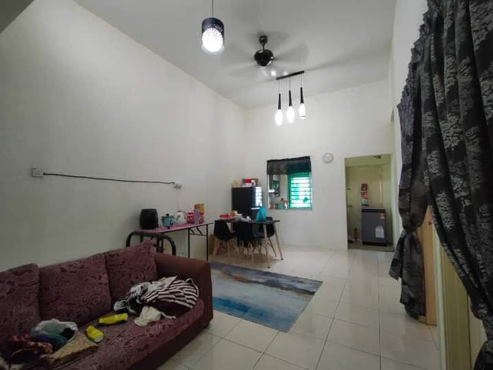 Rumah Teres Setingkat untuk dijual di Lakeville Seri Iskandar - photo 5