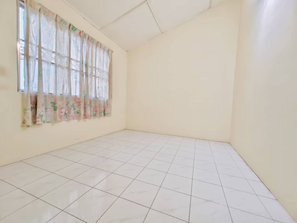 Kepong Baru One Storey House - photo 7