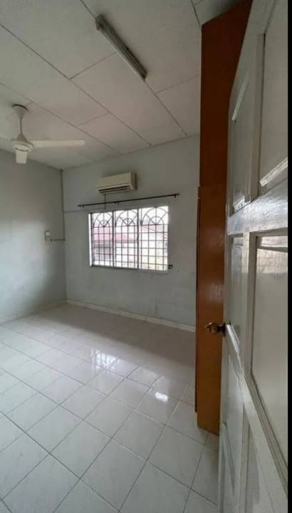 Taman Kepong Double Storey Bungalow - photo 11