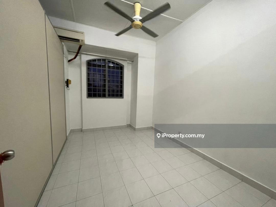 Taman Wangsa Permai Two And Half Storey 880k kelly - photo 4