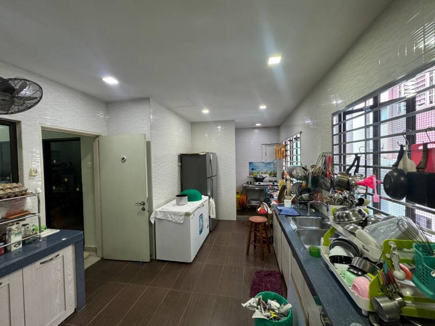 Perdana Residence 2 Three Storey 14 - photo 2