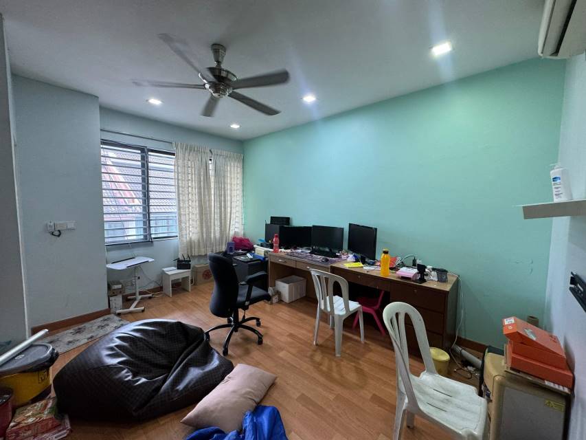 Perdana Residence 2 Three Storey 14 - photo 7
