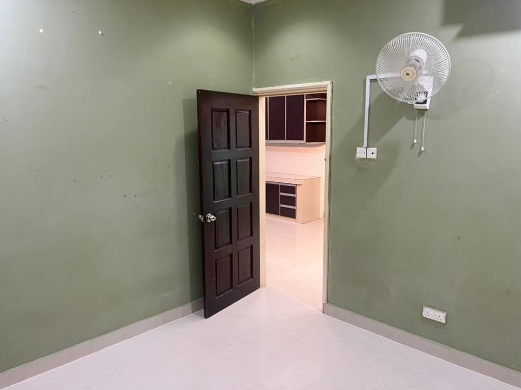 Taman Selayang Jaya One  Storey - photo 8