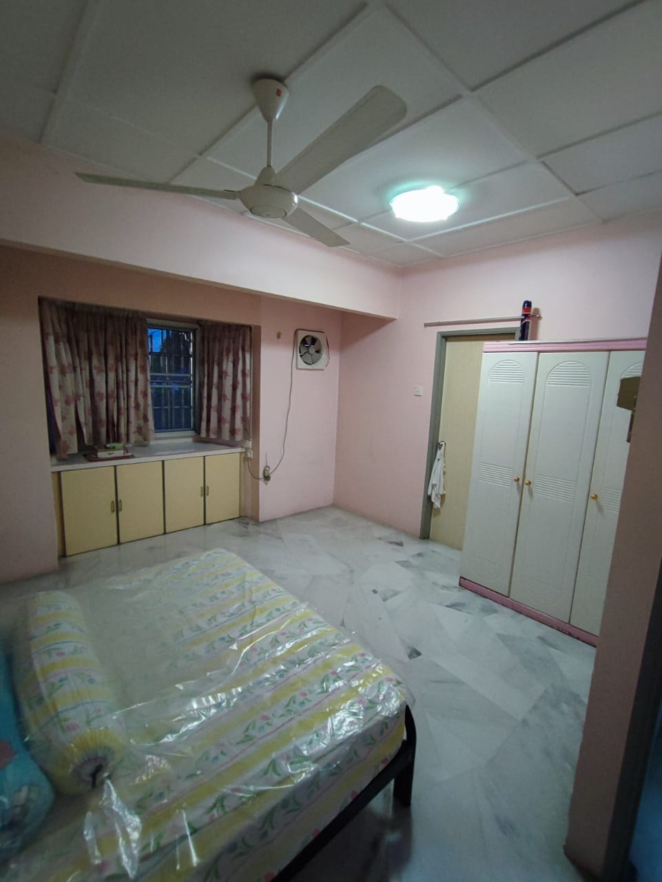 Taman Sri Gombak Double Storey Corner House - photo 3