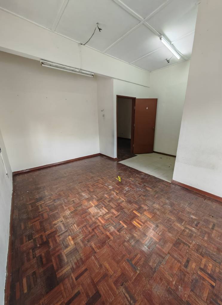 Taman Sinar Suria Two Storey Corner House for Sale at Kuala Lumpur Kepong