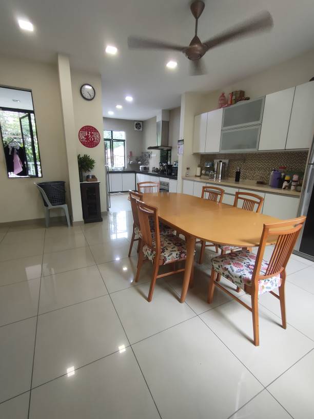 Seri Aman Heights Three Storey Semi D 182 - photo 3