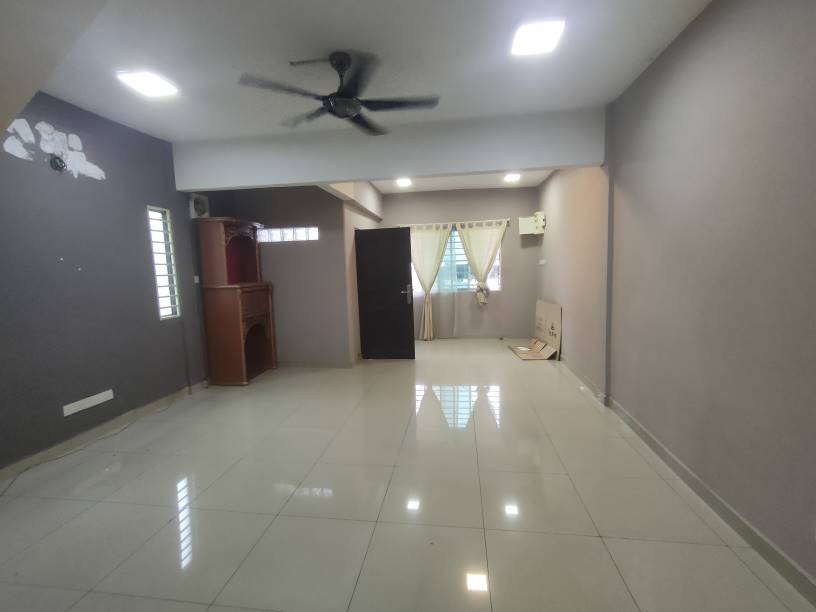 Bukit Idaman Two And Half Storey House 530 - photo 2