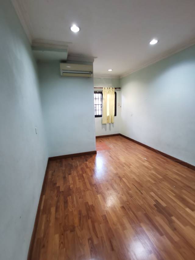 Taman Bukit Maluri Double Storey - photo 6