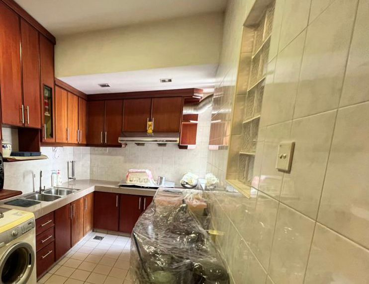 Medan Putra Condominium - photo 2